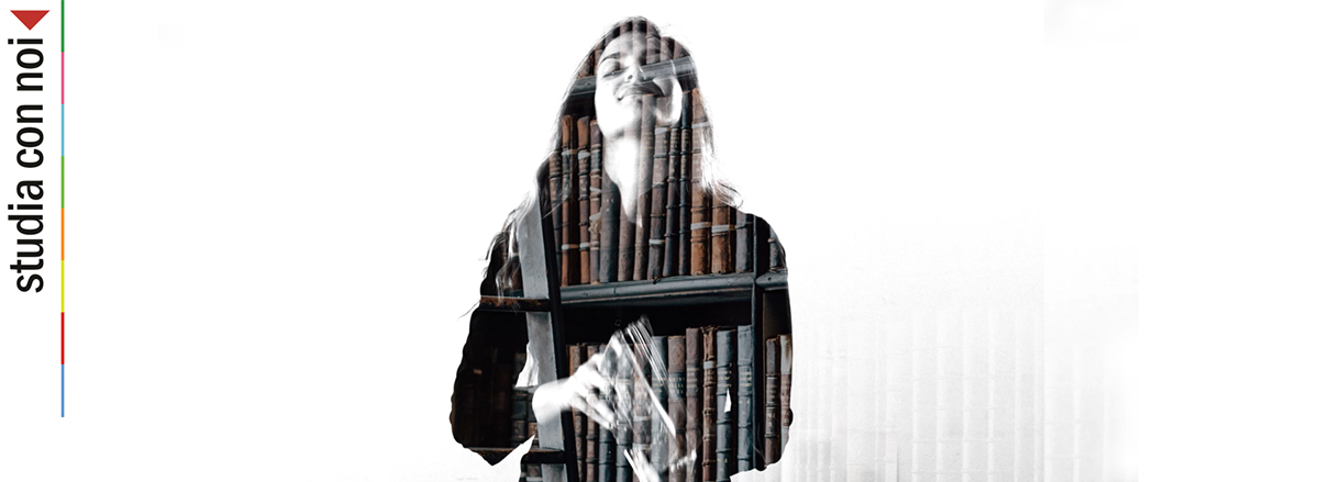 La studentessa Giulia Pafumi in un frame dello spot di Zammù TV