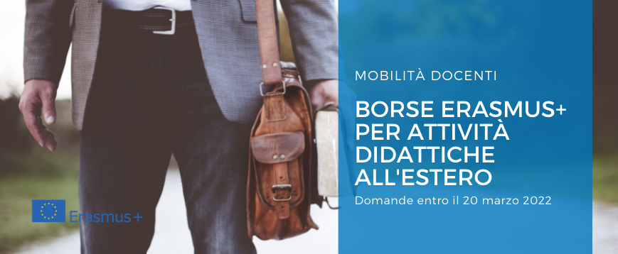 docente con borsa e libro