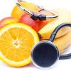 frutta e stetofonendoscopio