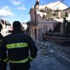 vigili del fuoco a Fleri in occasione del terremoto di dicembre 2018